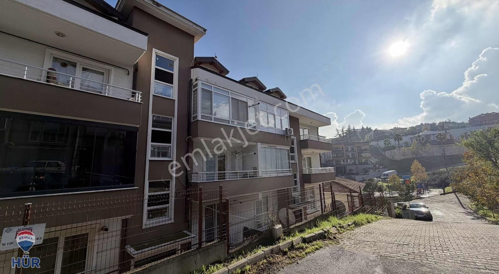 Remax Hür Emrah Tosun"dan Serdivanda Satılık Daire - Görsel 4