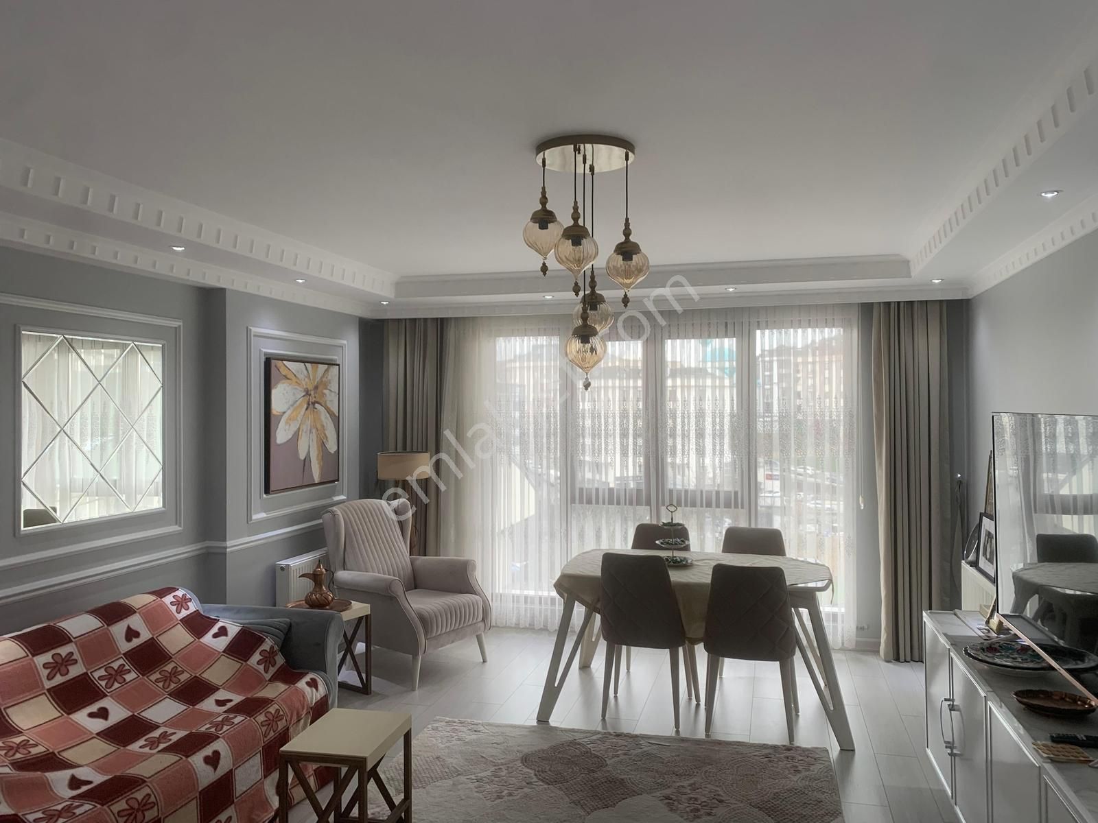 Çekmeköy Safranbolu Evlerinde 5+2 180m2 Dubleks Daire - Görsel 2