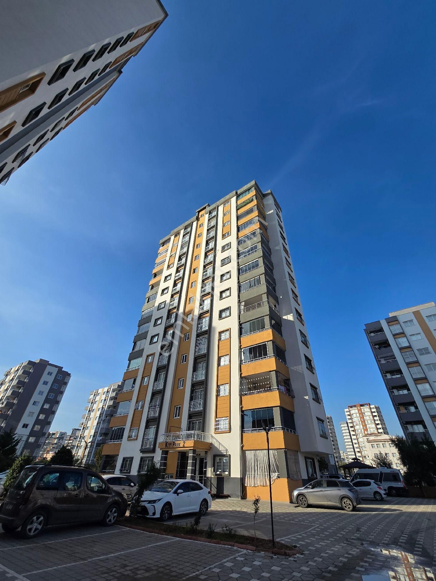 Kıyıboyuna Yakın Site İçerisinde 3+1 Kapalı Mutfak - Görsel 25
