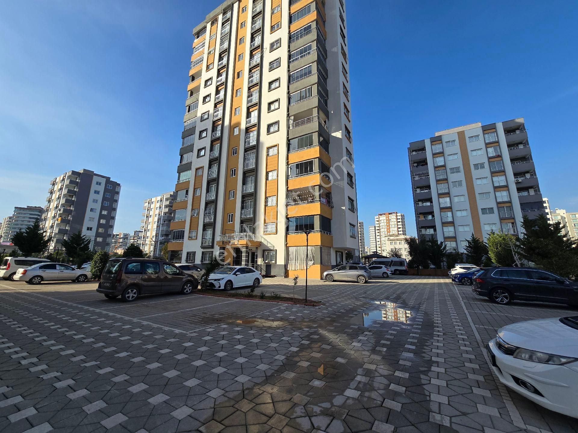 Kıyıboyuna Yakın Site İçerisinde 3+1 Kapalı Mutfak - Görsel 24