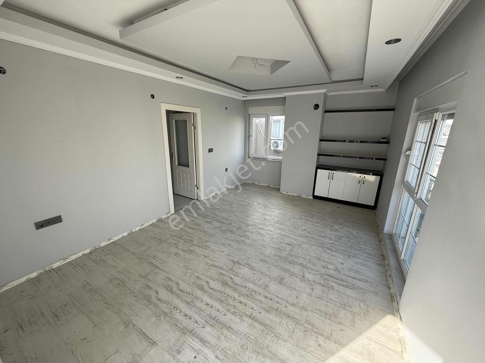 Yenidoğan'da Mükemmel Lokasyonda 4+2 Dublex Daire - Görsel 6