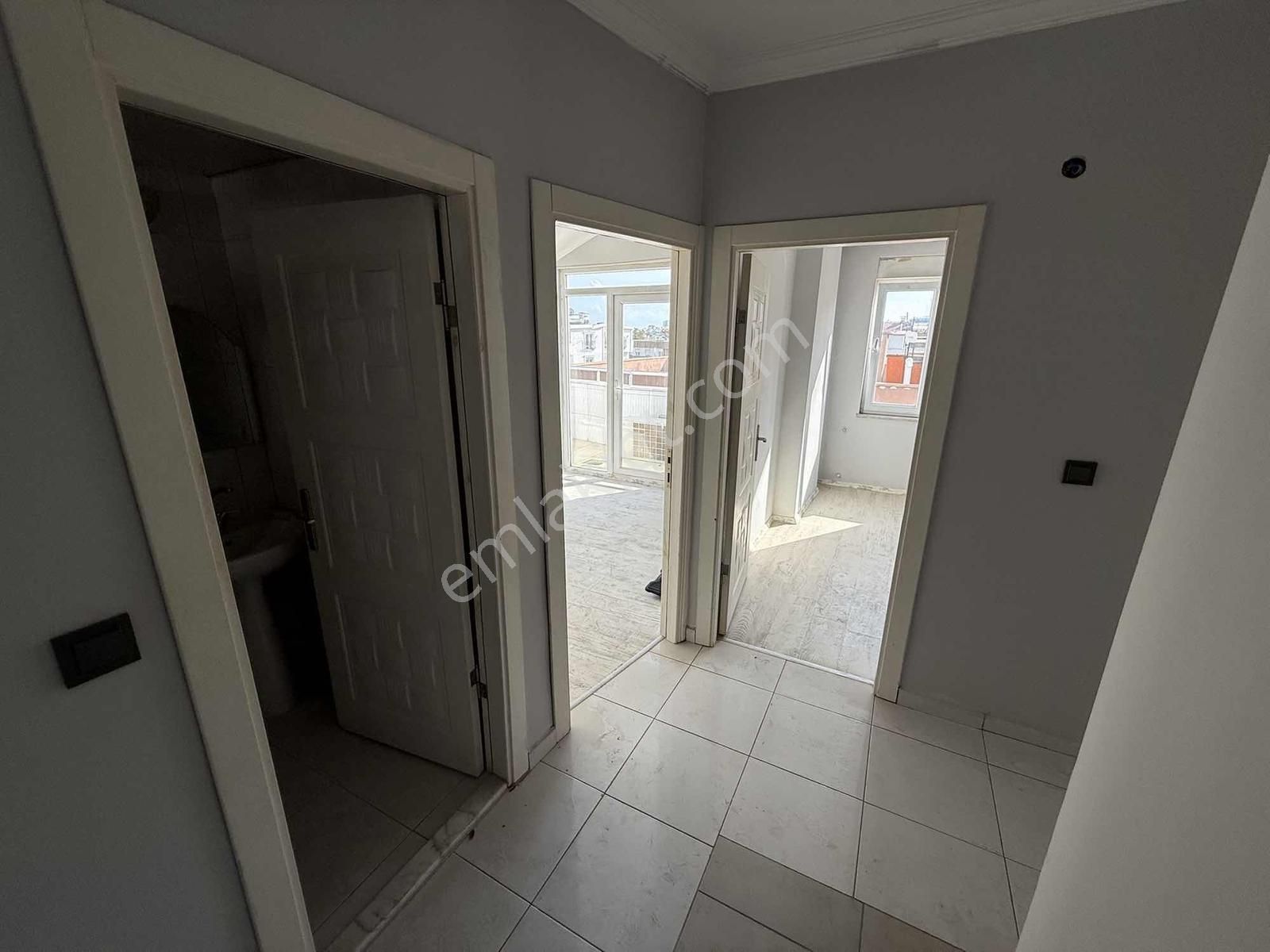 Yenidoğan'da Mükemmel Lokasyonda 4+2 Dublex Daire - Görsel 15