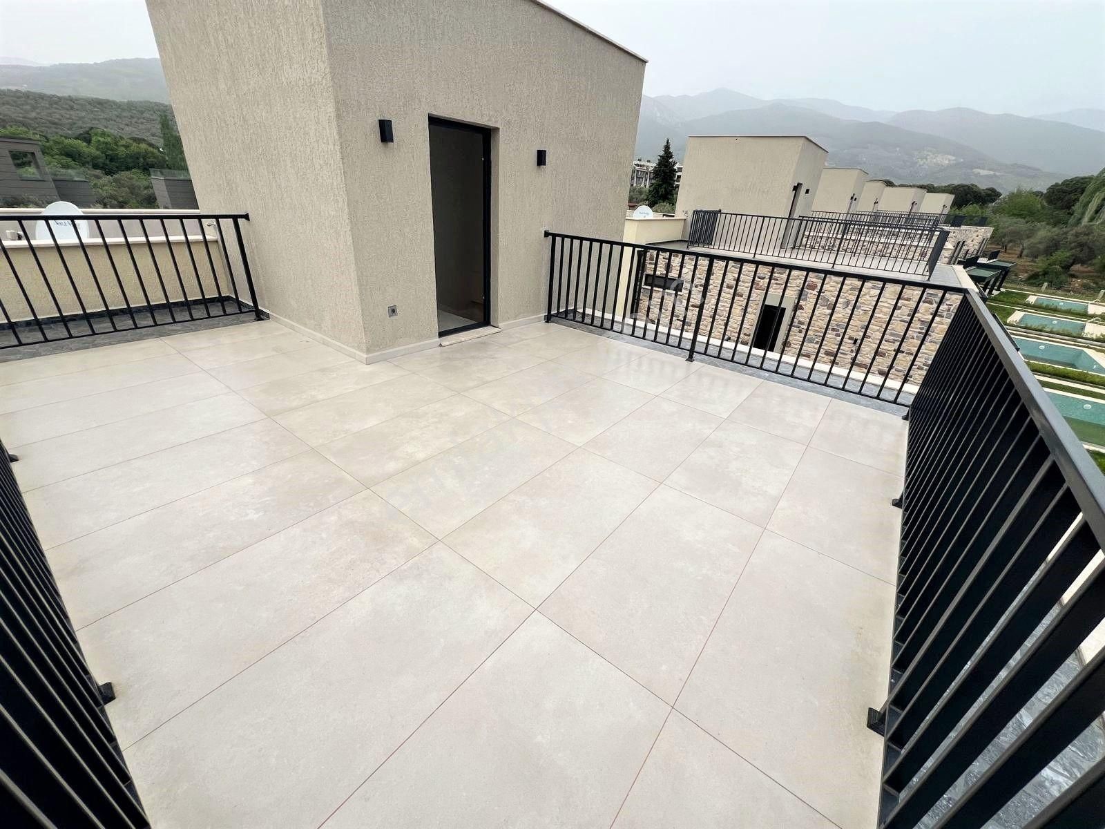 Akçay Aras Emlaktan Gürede Site İçi Müstakil Havuzlu Lüks Villa - Görsel 34