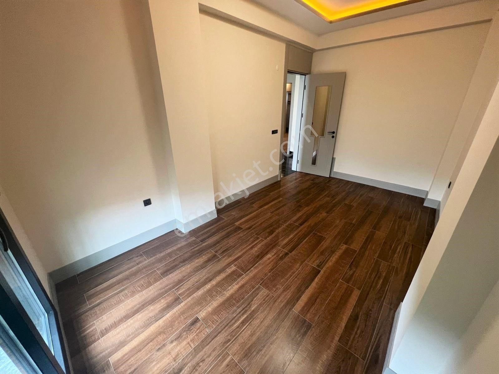 Akçay Aras Emlaktan Zeytinlide Doğa İçinde Müstakil 5+1 Villa - Görsel 23