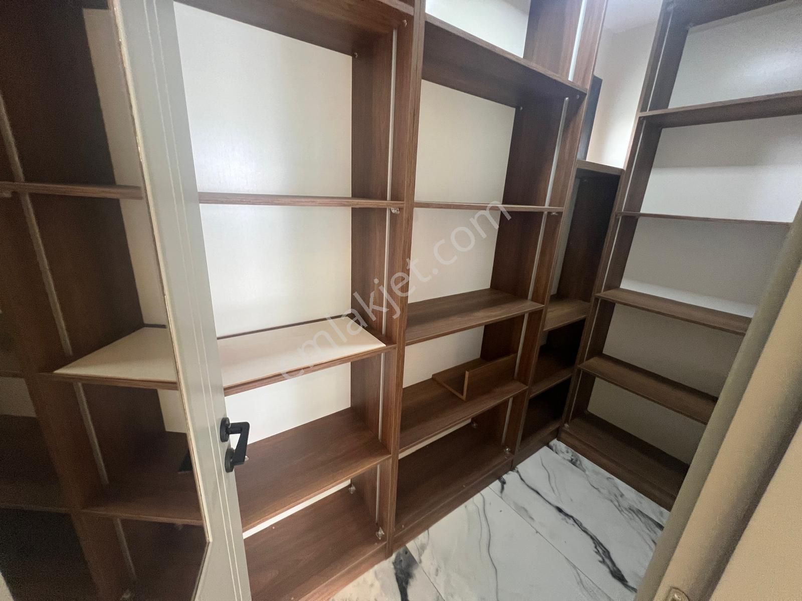 Akçay Aras Emlaktan Zeytinlide Doğa İçinde Müstakil 5+1 Villa - Görsel 16