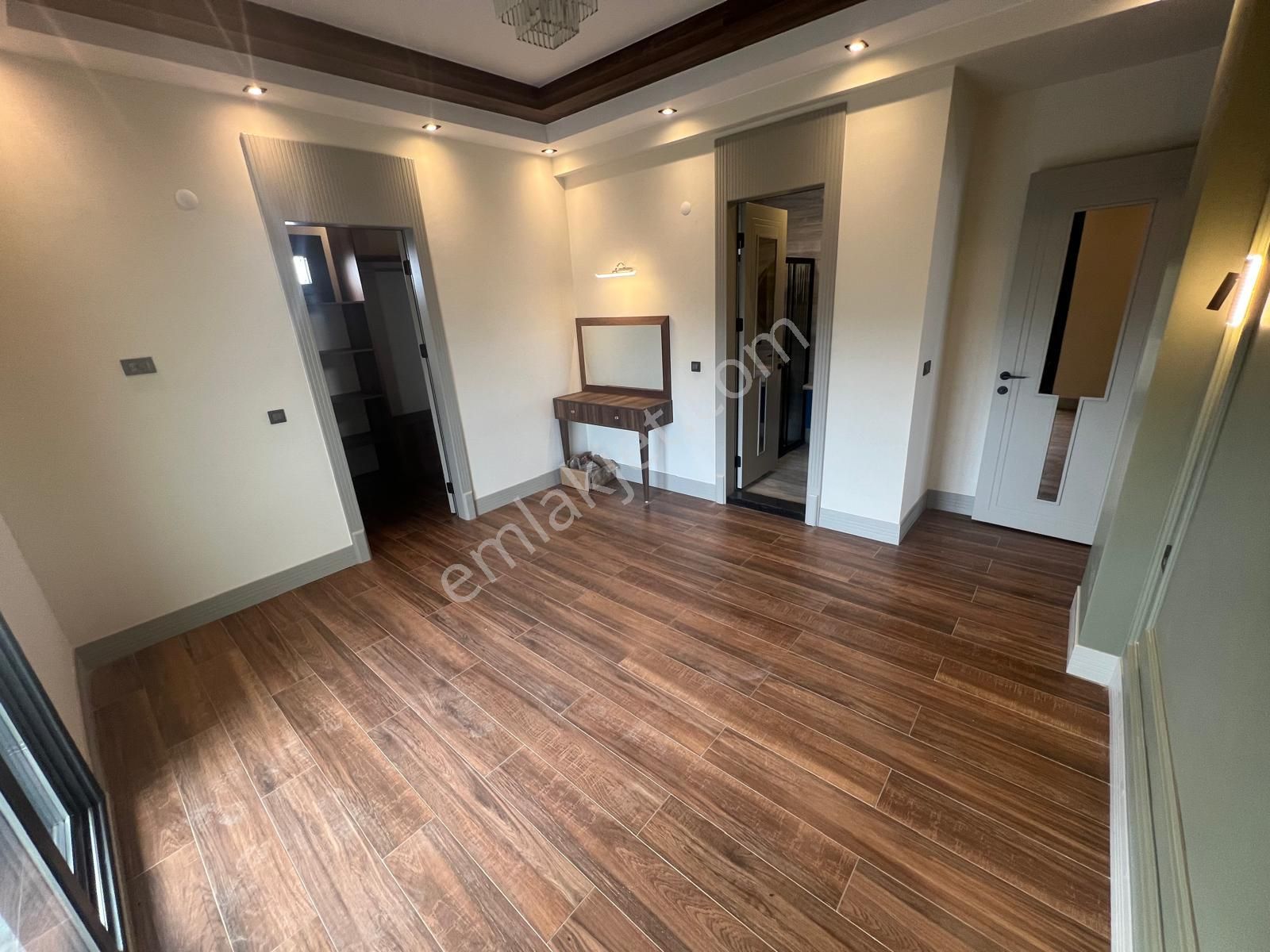 Akçay Aras Emlaktan Zeytinlide Doğa İçinde Müstakil 5+1 Villa - Görsel 30