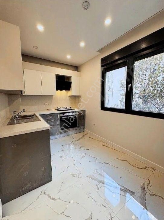 Caddebostan Sahilde İskanlı Balkonlu Ebeveyn Banyolu Yabancı Satışına Uygun 100m2 - Görsel 2