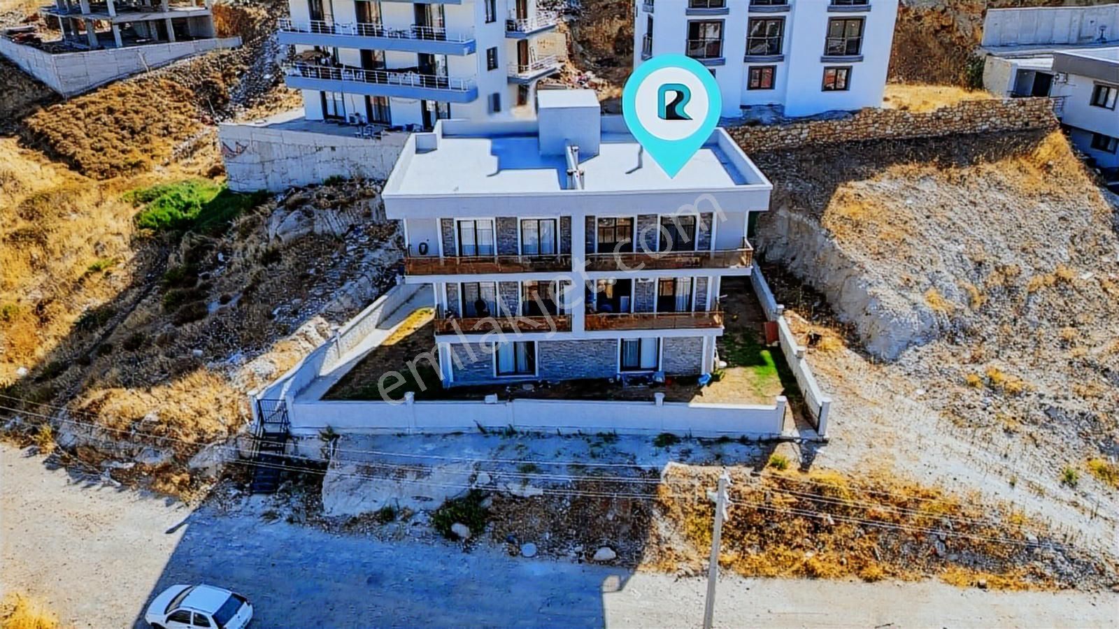 Foça Bağarasında Satılık 3+1 Bahçe Dubleksi - Görsel 11