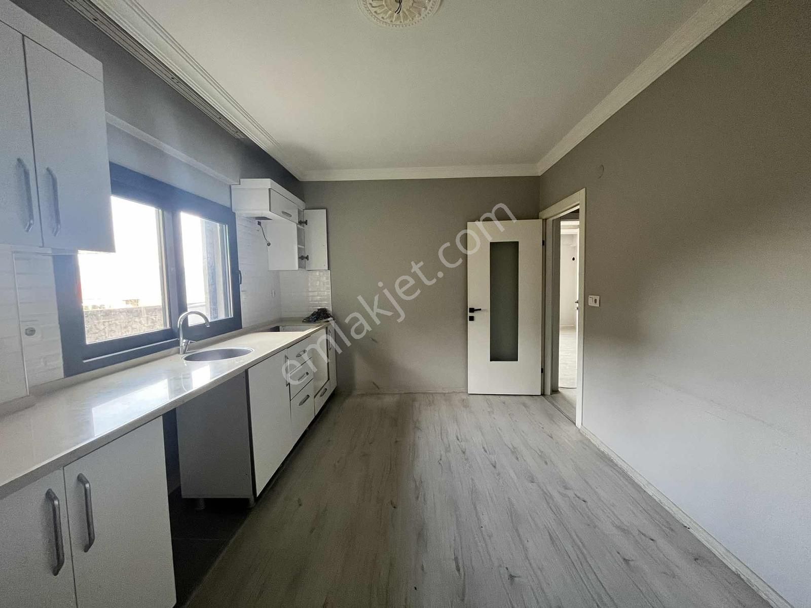 Foça Bağarasında Satılık 3+1 Bahçe Dubleksi - Görsel 9