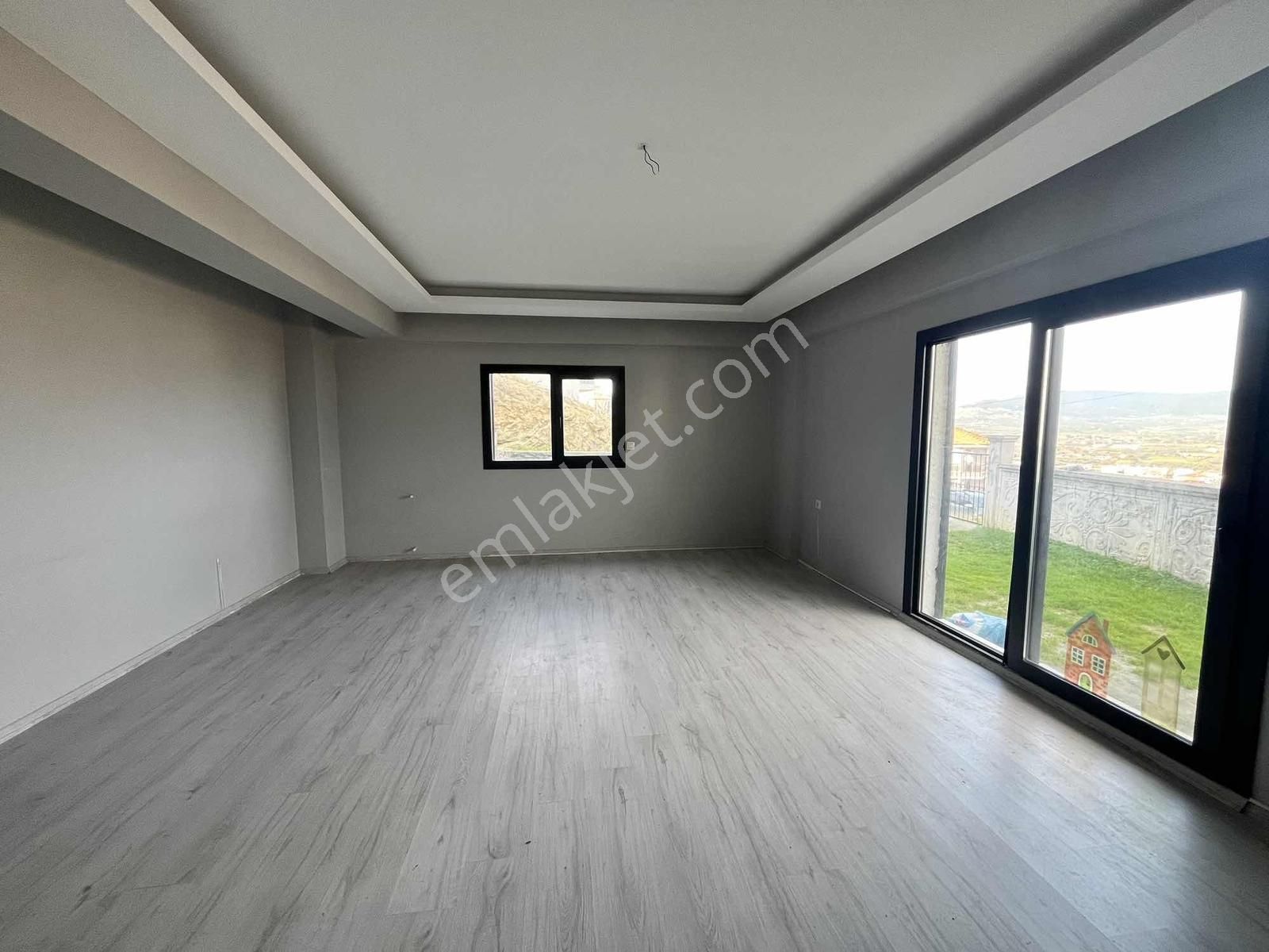 Foça Bağarasında Satılık 3+1 Bahçe Dubleksi - Görsel 17