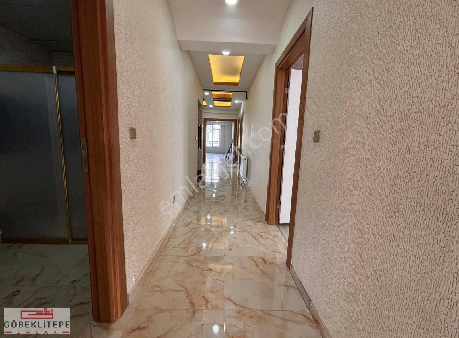 Göbeklitepe Emlaktan Mehmetçikte Kiralık 3+1 Kiralık Geniş Daire - Görsel 20