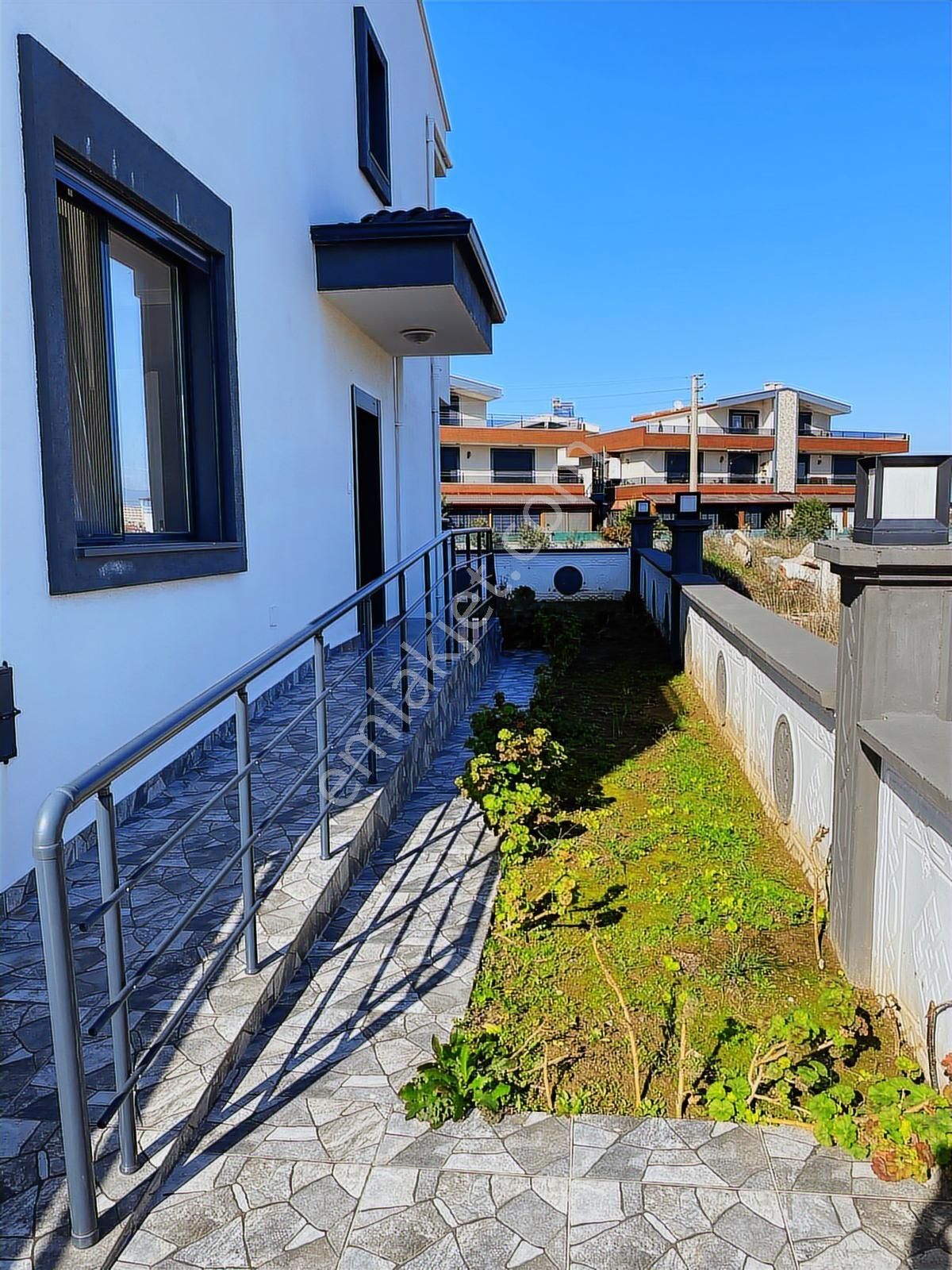 Rw Nefes'ten Öğretmenler Mahallesinde Bahçeli 3+1 Villa - Görsel 27