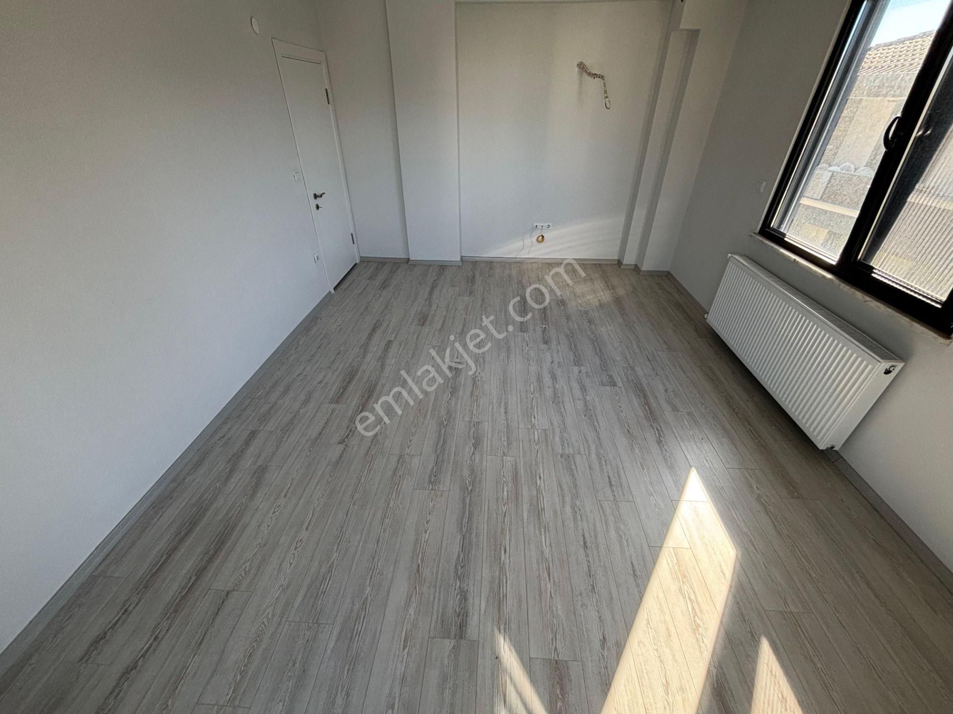 Akçay Aras Emlaktan Gürede Havuzlu Site İçinde 2+1 Lüks Daire - Görsel 22