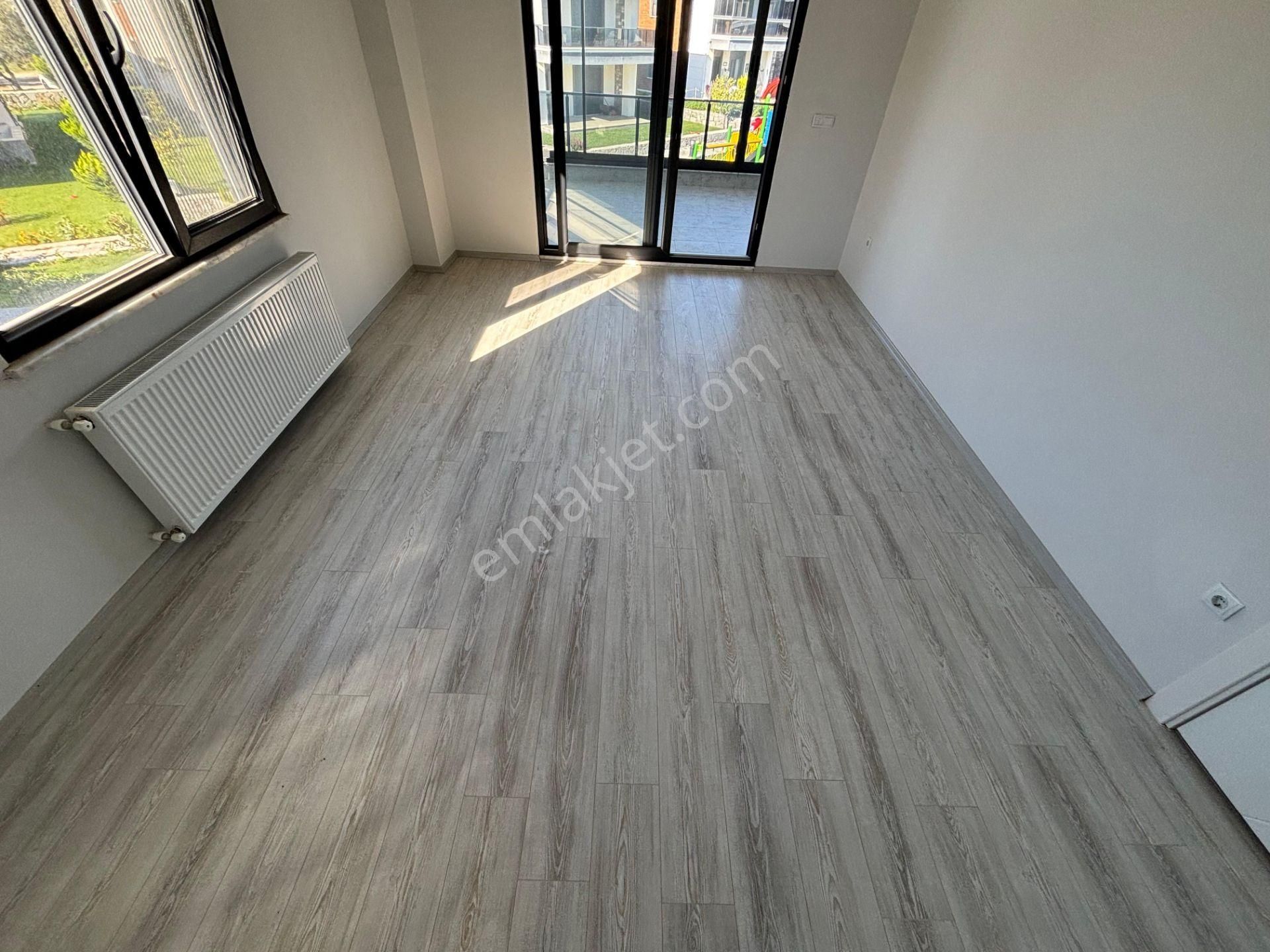 Akçay Aras Emlaktan Gürede Havuzlu Site İçinde 2+1 Lüks Daire - Görsel 20
