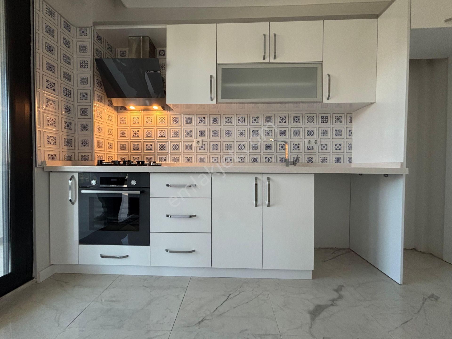 Akçay Aras Emlaktan Gürede Havuzlu Site İçinde 2+1 Lüks Daire - Görsel 14