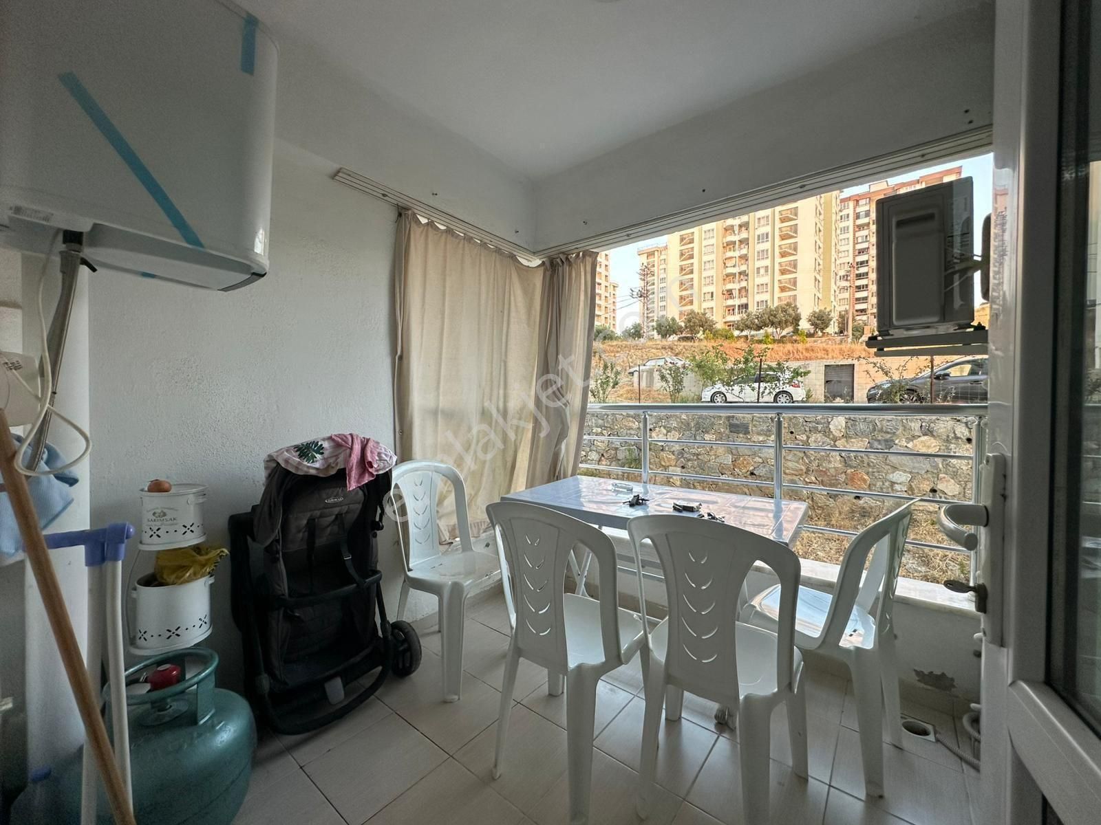 Kuşadası Uydukentte Satılık 2+1 85 M2 Daire - Görsel 9