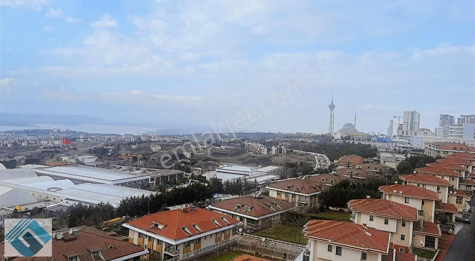 Beylikdüzünde 4+1 Full Deniz Manzaralı Vatandaşlığa Uygun Daire - Görsel 15