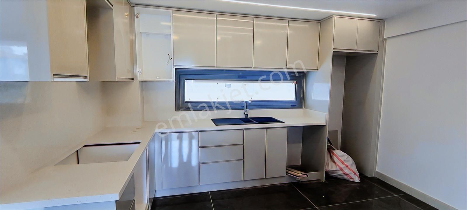 Rw Nefes' Ten Öğretmenler Mahallesinde Emsalsiz Konum 4+2 Villa - Görsel 23