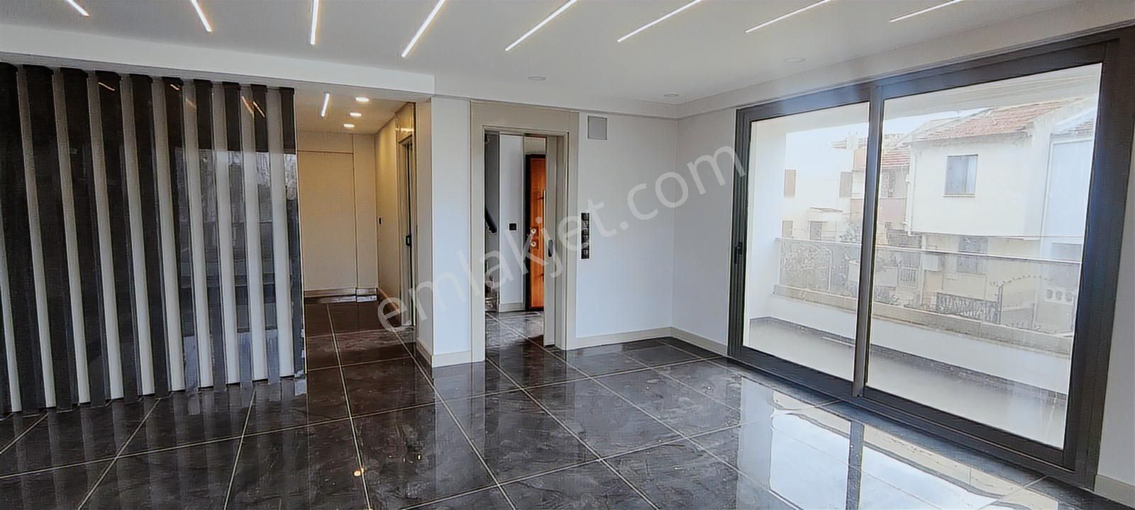 Rw Nefes' Ten Öğretmenler Mahallesinde Emsalsiz Konum 4+2 Villa - Görsel 28