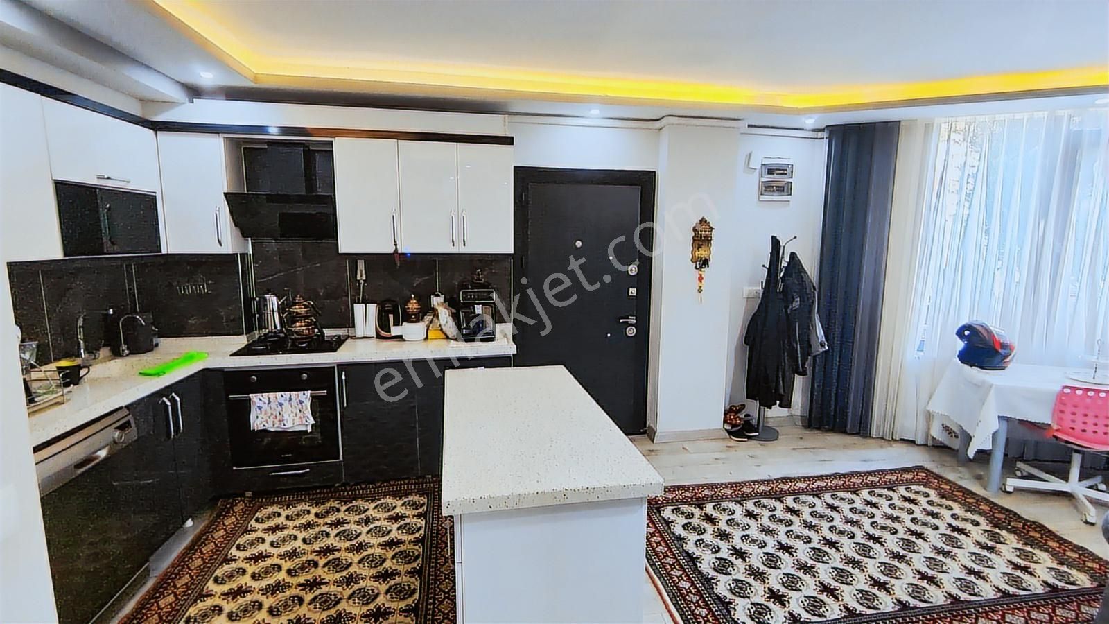 Rw Nefes'ten Burhaniye Öğretmenler Mah.de Emsalsiz 4+1 Tripleks - Görsel 9