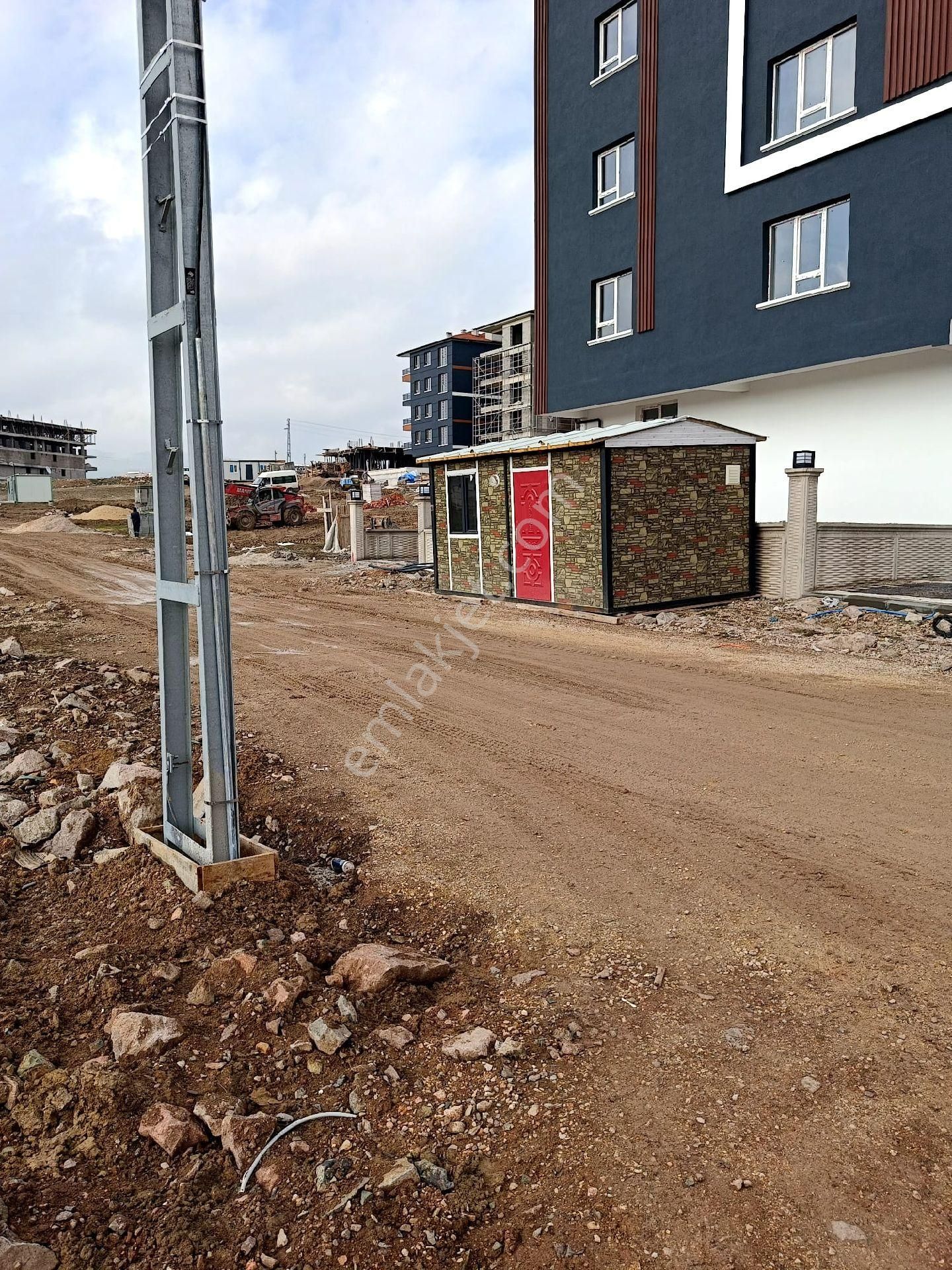 Çıtırık'tan Yenikent Mustafa Kemal Giriş Satılık 3+1+75m2 Alt Depo - Görsel 9