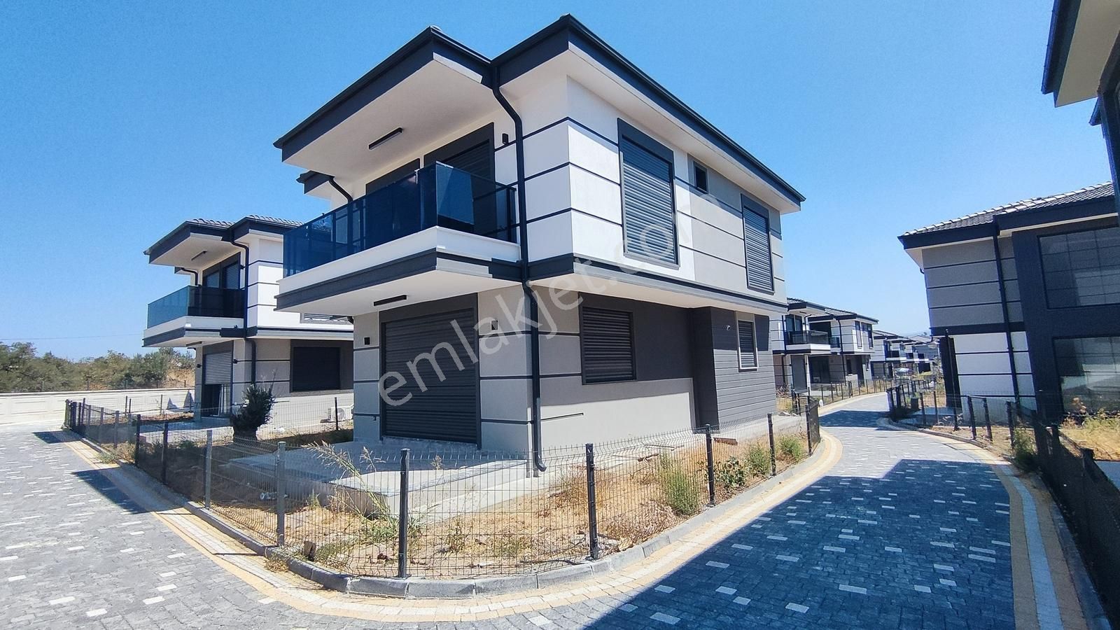 Rw Nefes'ten Her Detayı Düşünülmüş Gömeç Sahile Yakın 3+1 Villa - Görsel 1