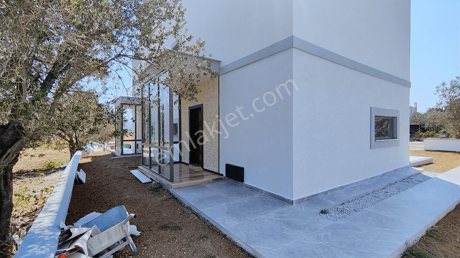 Rw Nefes'ten Gömeç Karaağaç Sahilde Büyük Bahçeli Sıfır Dubleks - Görsel 3