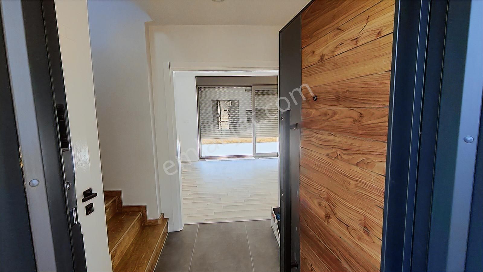 Rw Nefes'ten Gömeç Karaağaç Sahilde Büyük Bahçeli Sıfır Dubleks - Görsel 16