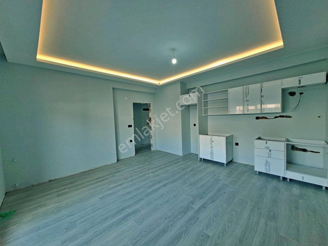 Uytundan Zeytinli Köyü İçinde Doğa Manzaralı Satılık 2+1 Daire - Görsel 2
