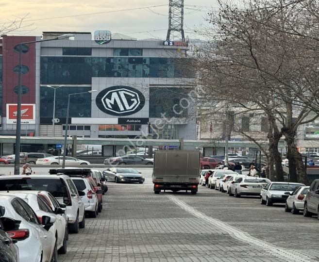 Metrobüse 100m Çift Cephe 3 Katlı Dükkan - Görsel 14