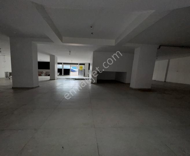 Metrobüse 100m Çift Cephe 3 Katlı Dükkan - Görsel 7