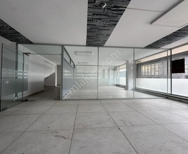 Metrobüse 100m Çift Cephe 3 Katlı Dükkan - Görsel 28