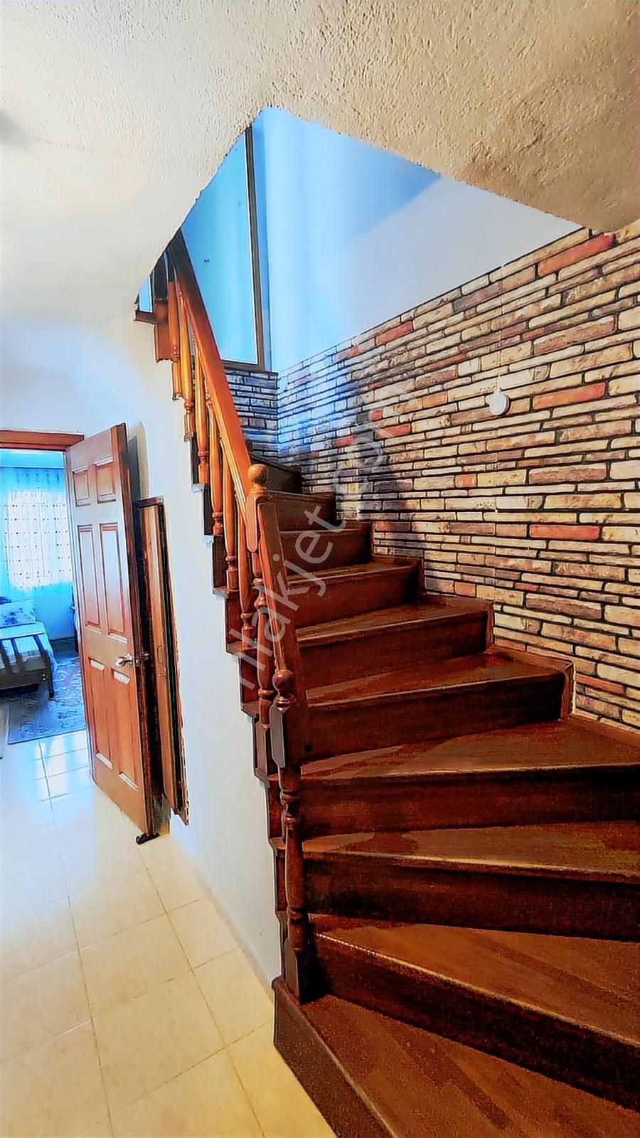 Rw Nefes'ten Gömeç Sahil Sitesinde Bakımlı 3+1 Bahçeli Villa - Görsel 24