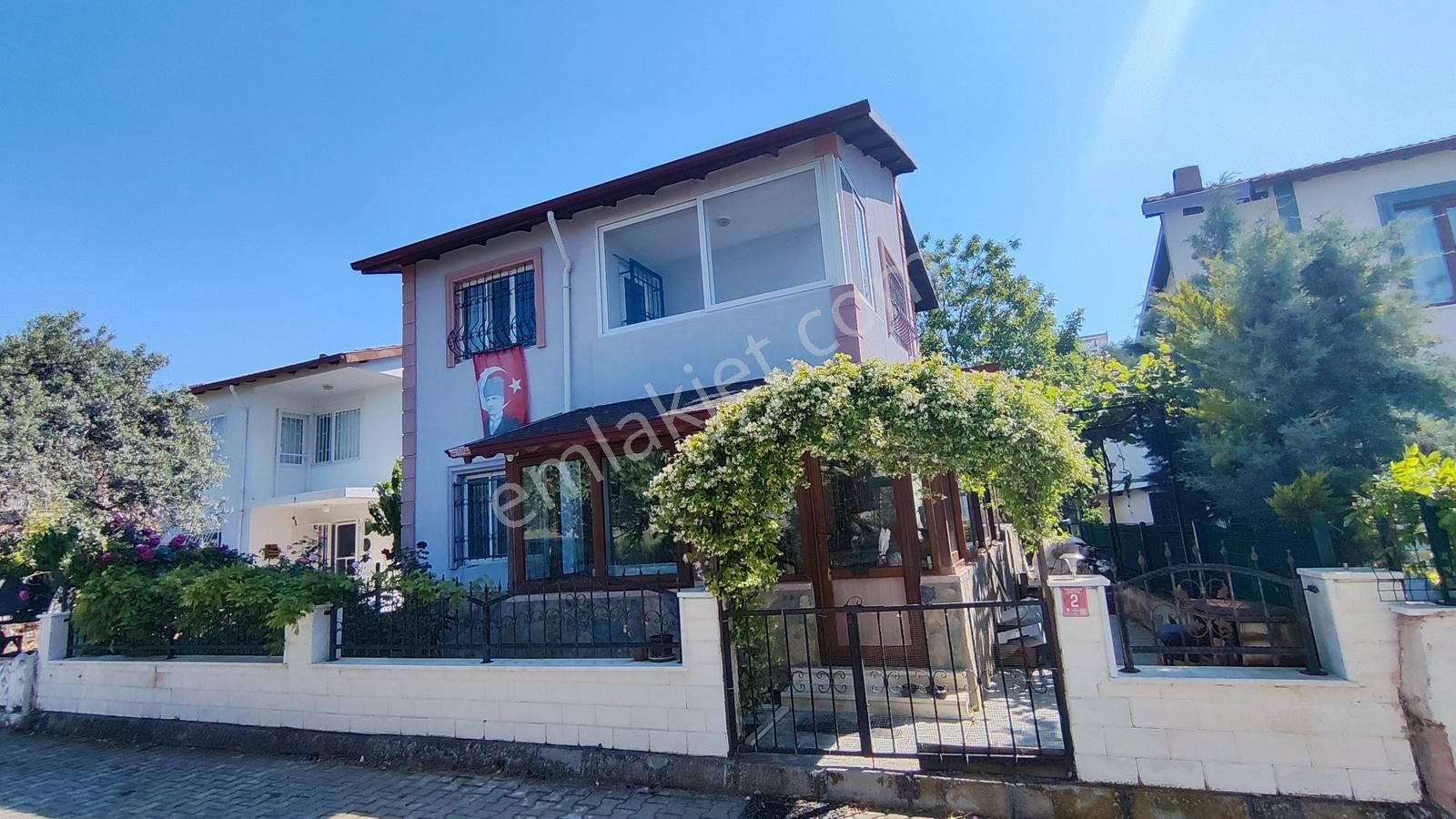Rw Nefes'ten Gömeç Sahil Sitesinde Bakımlı 3+1 Bahçeli Villa - Görsel 5