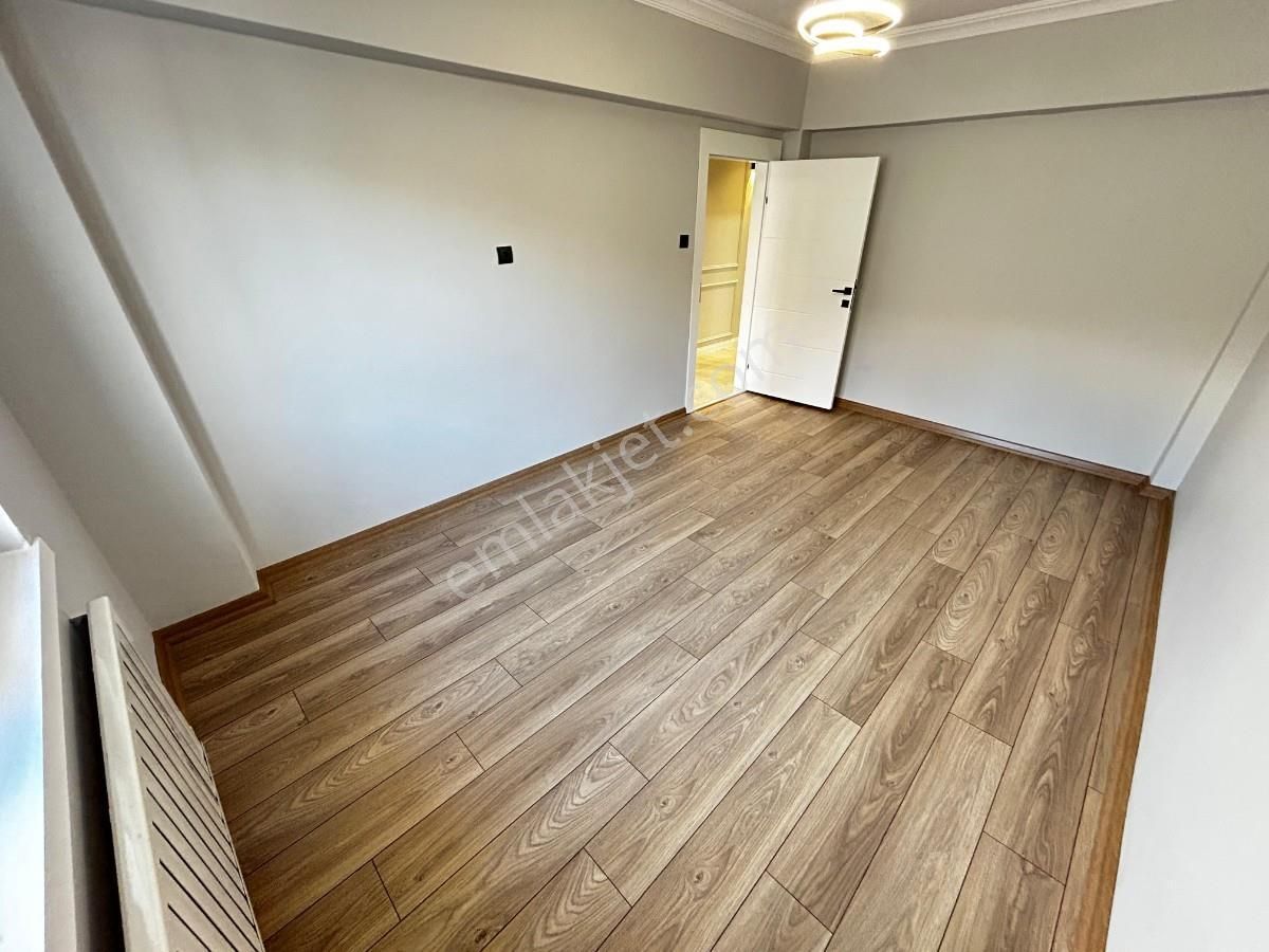 Sincan Selçuklu Mah 3+1 Ultra Lüks Yapılı Bağımsız Katta Daire - Görsel 12