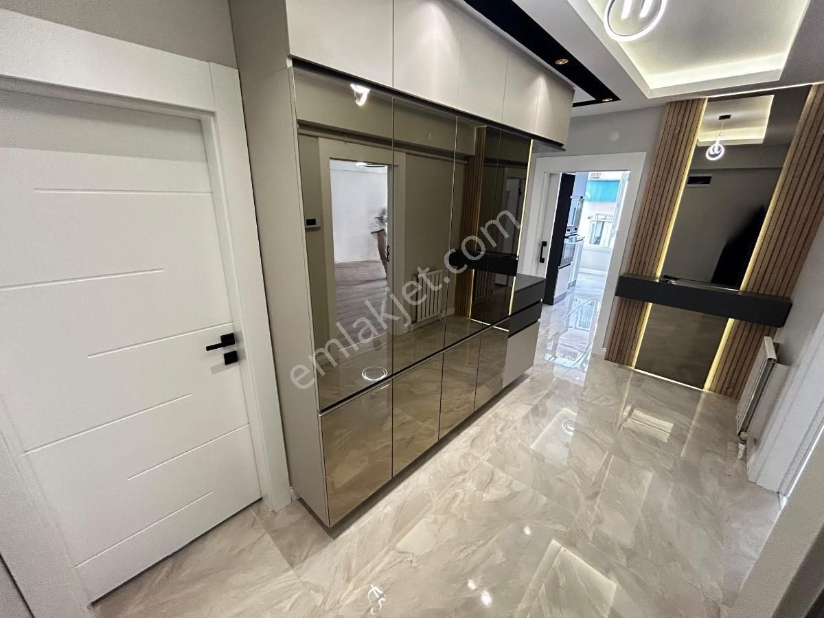 Sincan Selçuklu Mah 3+1 Ultra Lüks Yapılı Bağımsız Katta Daire - Görsel 17