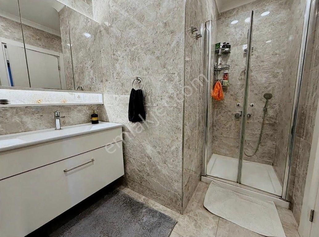 Suadiye'de Satılık 2+1 Balkonlu Daire Marmaray'a 3dk Mesafede - Görsel 8