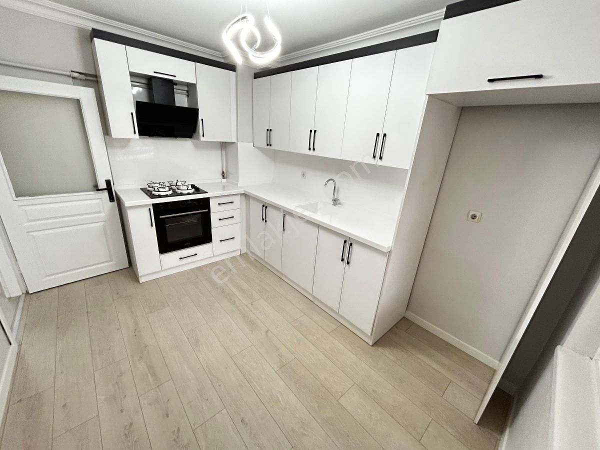 Etimesgut Süvari Mah 3+1 Yapılı Bağımsız Kat Konumunda Daire - Görsel 3