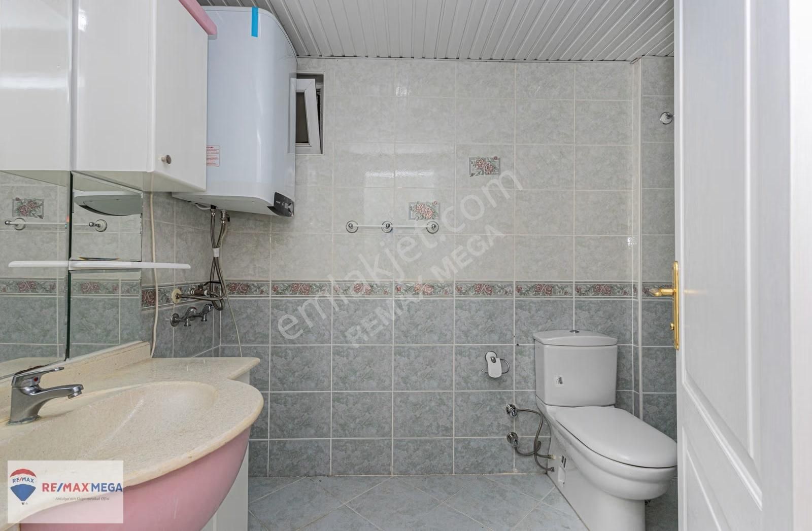 Panoramik Deniz Manzaralı 3+1 Kiralık Daire - Görsel 17