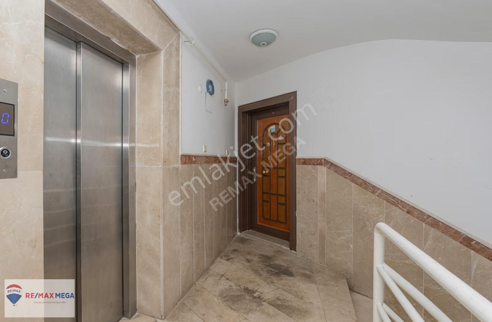 Panoramik Deniz Manzaralı 3+1 Kiralık Daire - Görsel 22