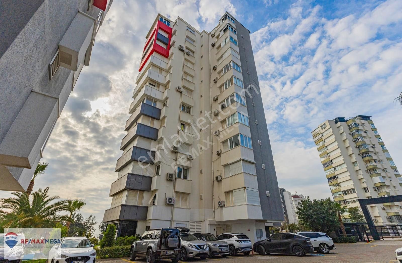 Panoramik Deniz Manzaralı 3+1 Kiralık Daire - Görsel 18