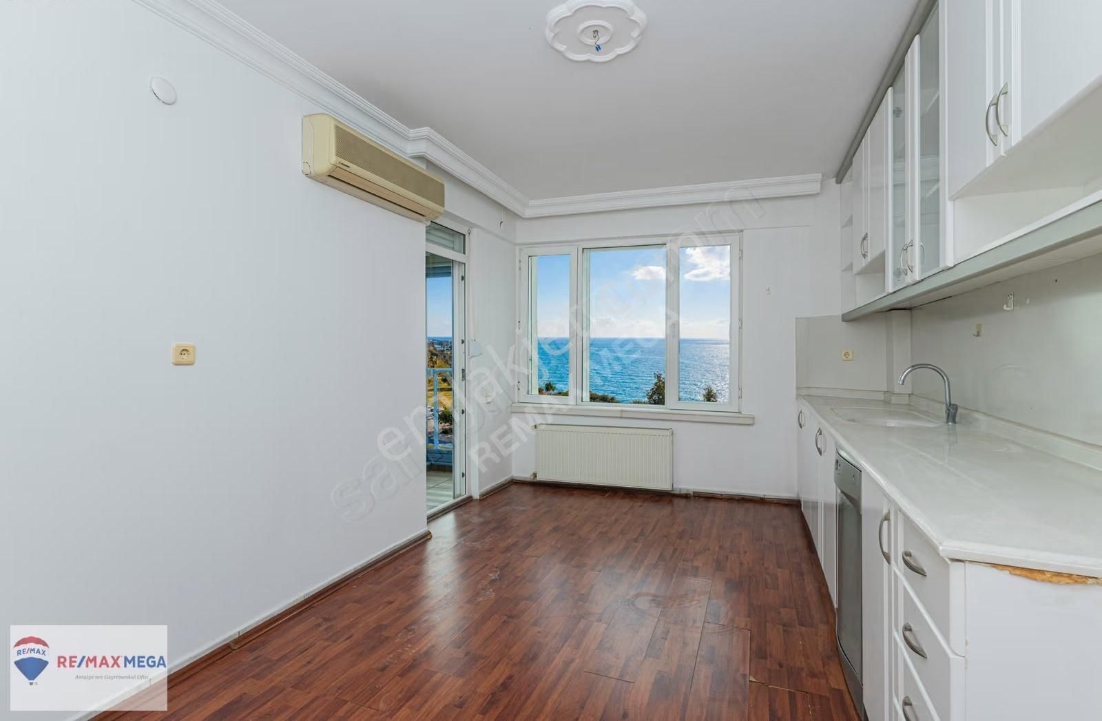 Panoramik Deniz Manzaralı 3+1 Kiralık Daire - Görsel 16