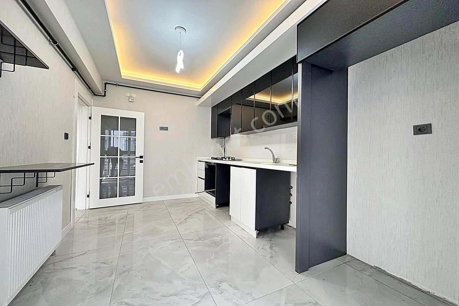 Karşıyaka'da 3+1 Cadde Yakını Full+ Full Yapılı Kaçırılmacak Fırsat - Görsel 5