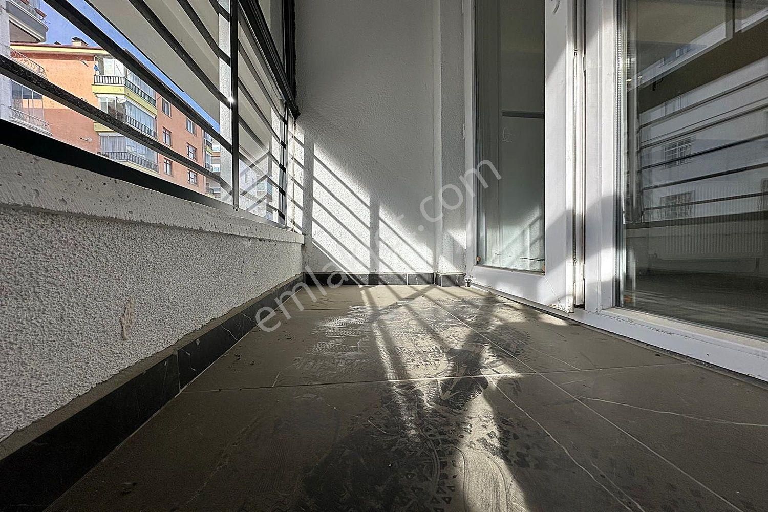 Karşıyaka'da 3+1 Cadde Yakını Full+ Full Yapılı Kaçırılmacak Fırsat - Görsel 21