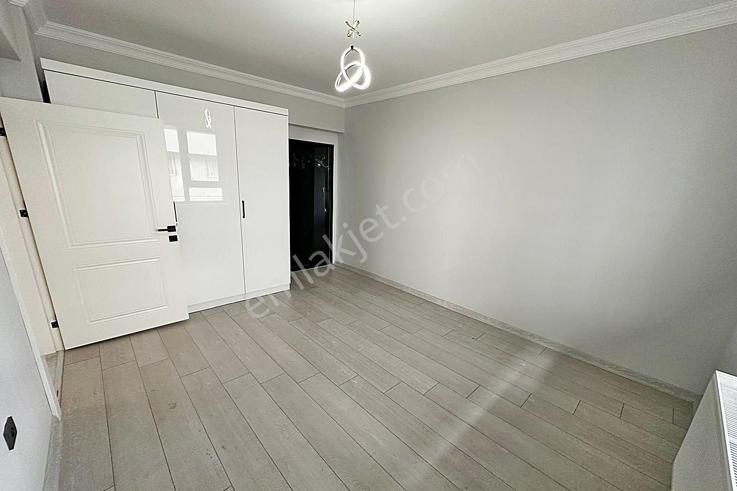 Karşıyaka'da 3+1 Cadde Yakını Full+ Full Yapılı Kaçırılmacak Fırsat - Görsel 16