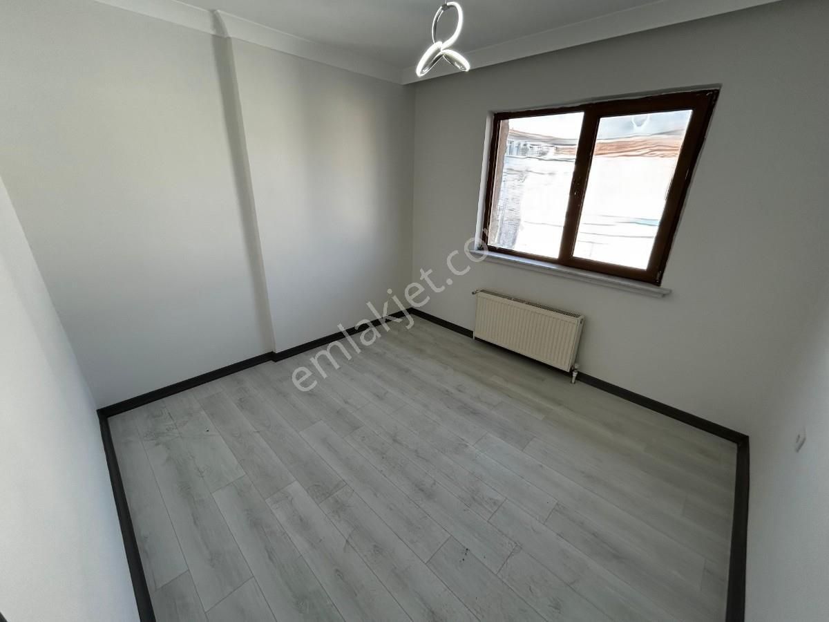 Sincan Akşemsettin Mh 3+1 Lüks Yapılı Ebeveyn B. Teraslı Daire - Görsel 13