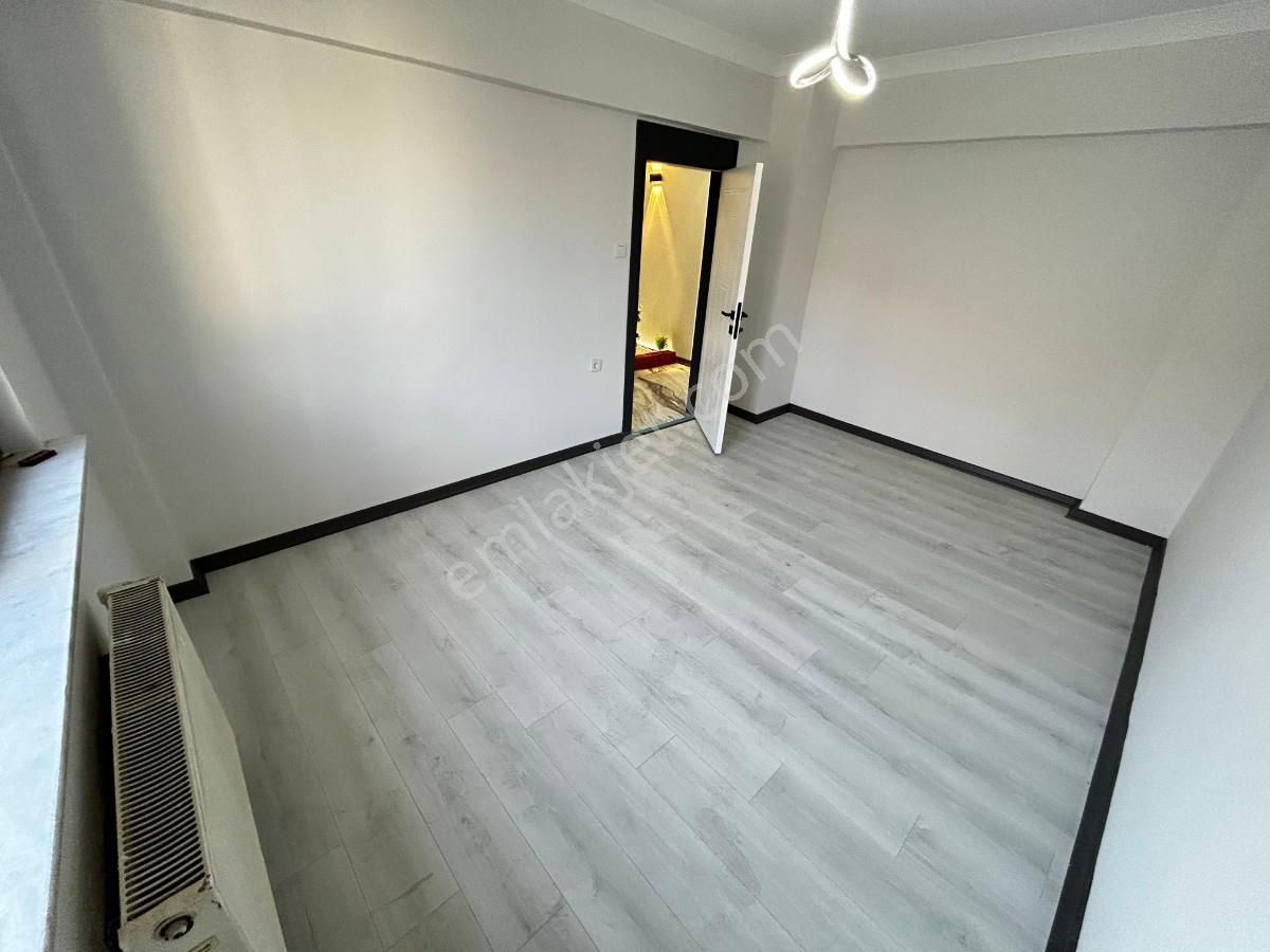 Sincan Akşemsettin Mh 3+1 Lüks Yapılı Ebeveyn B. Teraslı Daire - Görsel 12