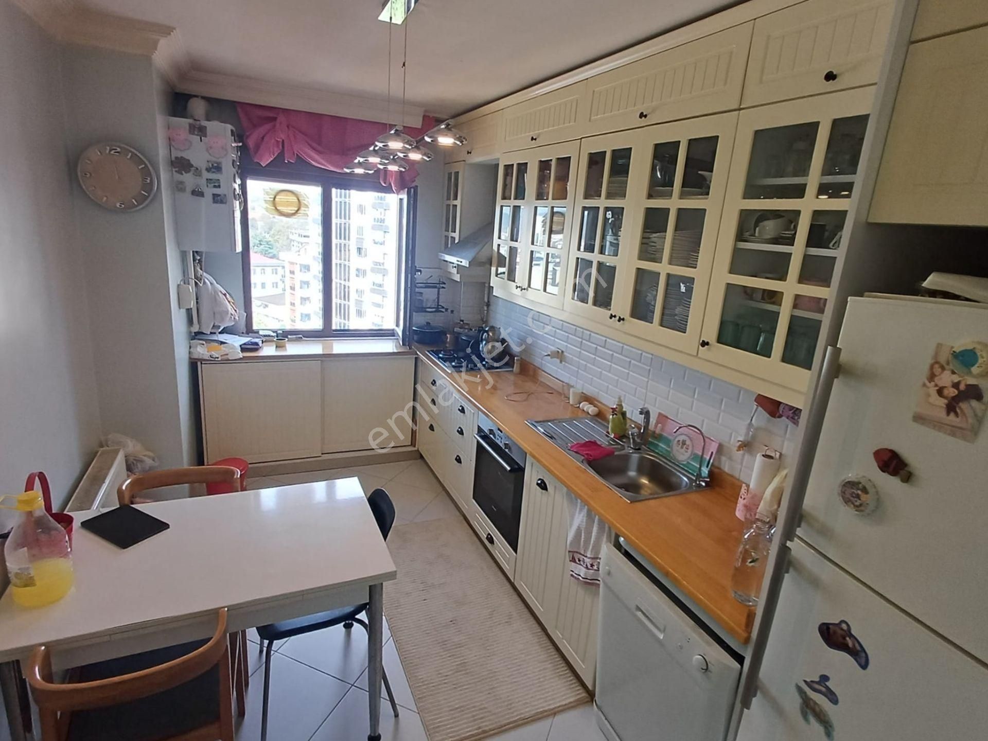 Mertcan Dan Yakacık Meydana Yürüme Arakat 3+1 İskanlı Lüks Daire - Görsel 14