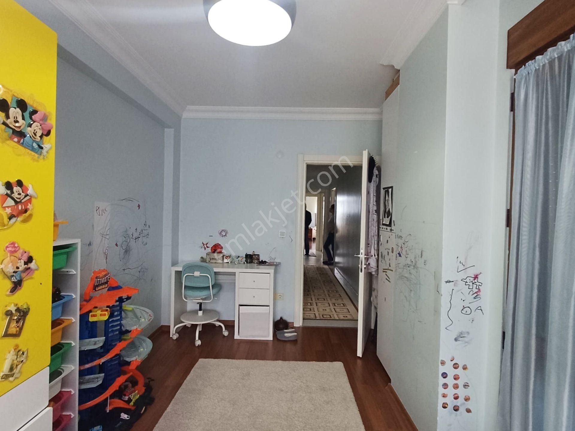 Mertcan Dan Yakacık Meydana Yürüme Arakat 3+1 İskanlı Lüks Daire - Görsel 13