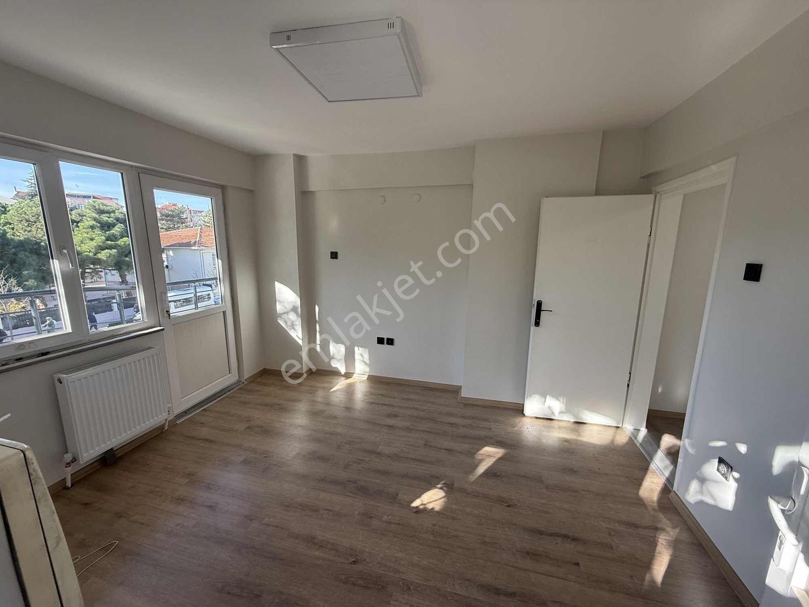 Gümüş Grouptan Atatürk Caddesine Cephe Kiralık Ofis - Görsel 8
